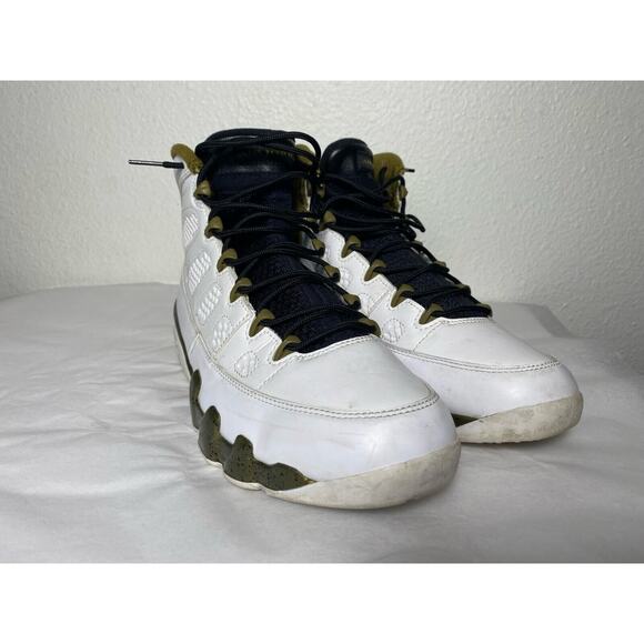 Size 9 - USNike Air Jordan Retro 9 2015 Statue Militia Green 302370-109 Men’s - Picture 2 of 9